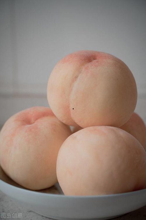 人间水蜜桃吃瓜
